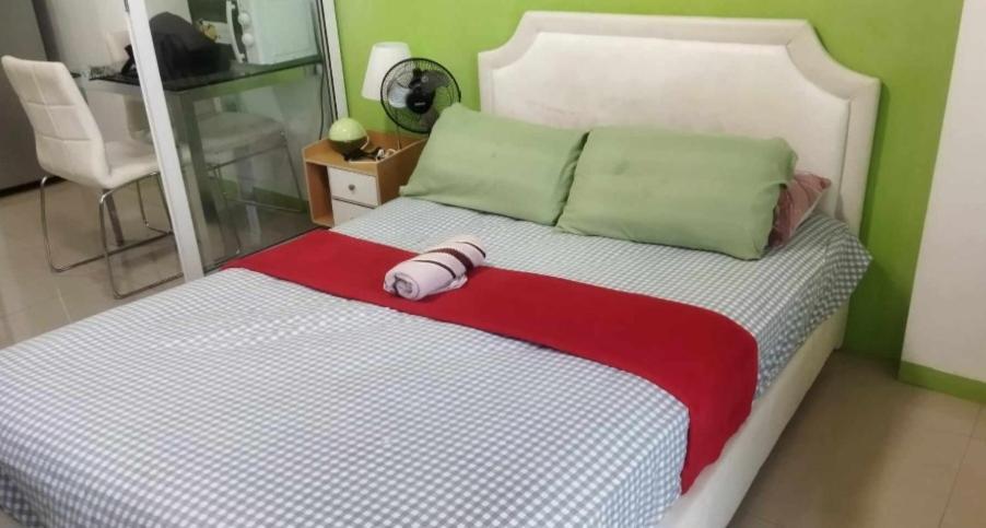 Sm Bicutan Rooms By M Manila Exterior photo